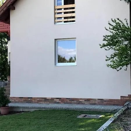 'new' Sunkissed On The Old Hill Balatonalmadi