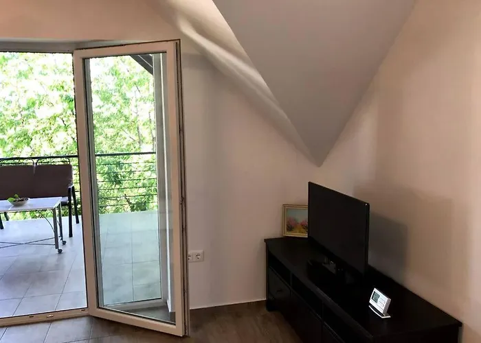 'new' Sunkissed On The Old Hill Appartement Balatonalmádi