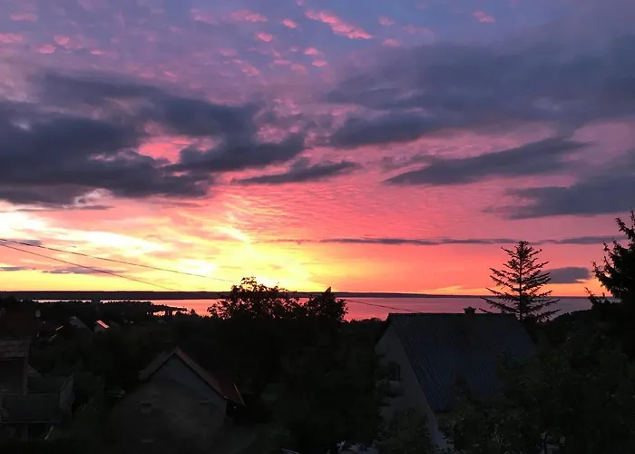 'new' Sunkissed On The Old Hill * Balatonalmádi